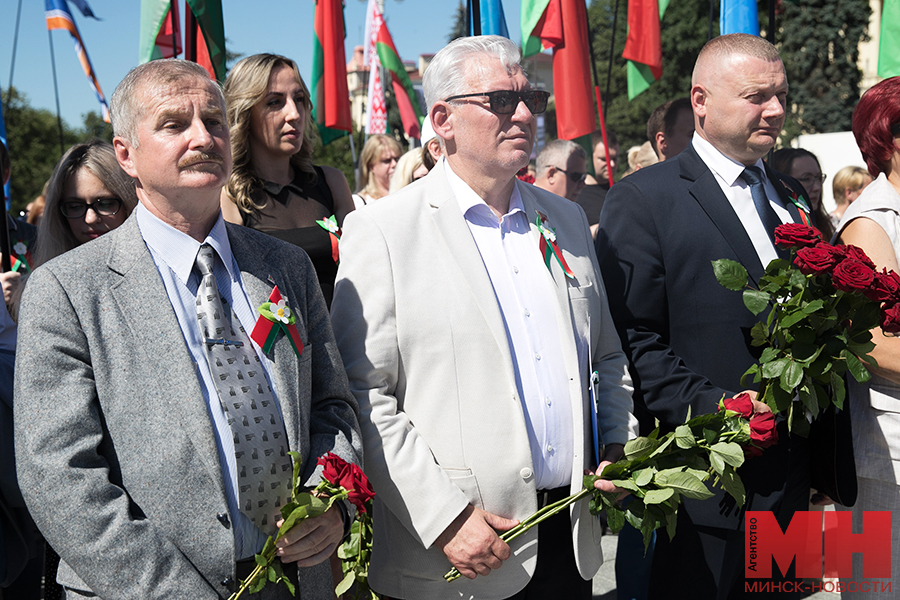 27 06 2024 politika czeremoniya kalendar i kniga pamyati miczevich 2 kopiya