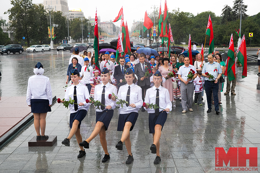 29 06 2024 politika czeremoniya kalendar i kniga pamyati miczevich 5 kopiya