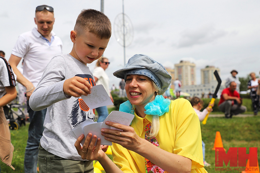 03 07 2024 prazdniki den nezavisimosti park ugo chavesa malinovskaya46 kopiya