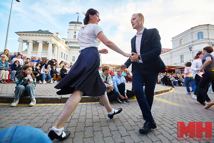 08 06 2024 kultura vecher muzyki i tancza pl svobody zorkij 28 kopiya