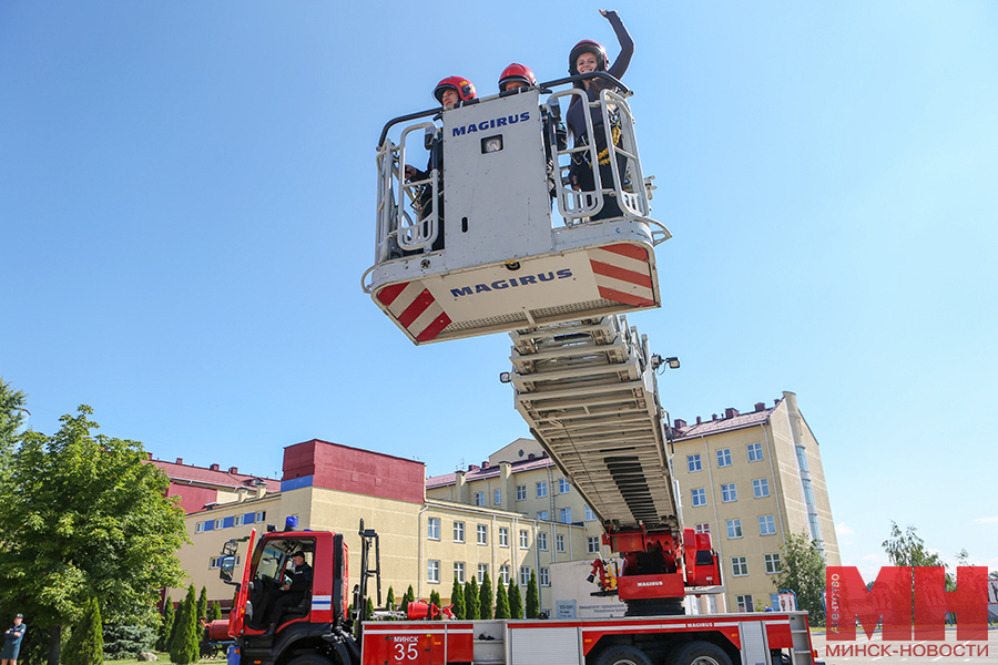 19 07 2024 siloviki – mchs den v roli spasatelya pozhoga 31 kopiya