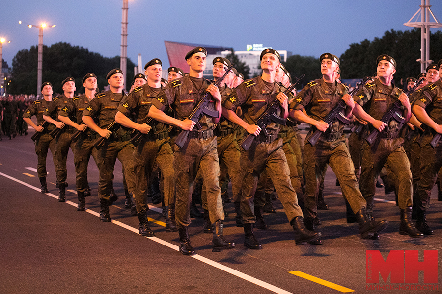 29 06 2024 politika generalnaya repeticziya parada miczevich 56 kopiya