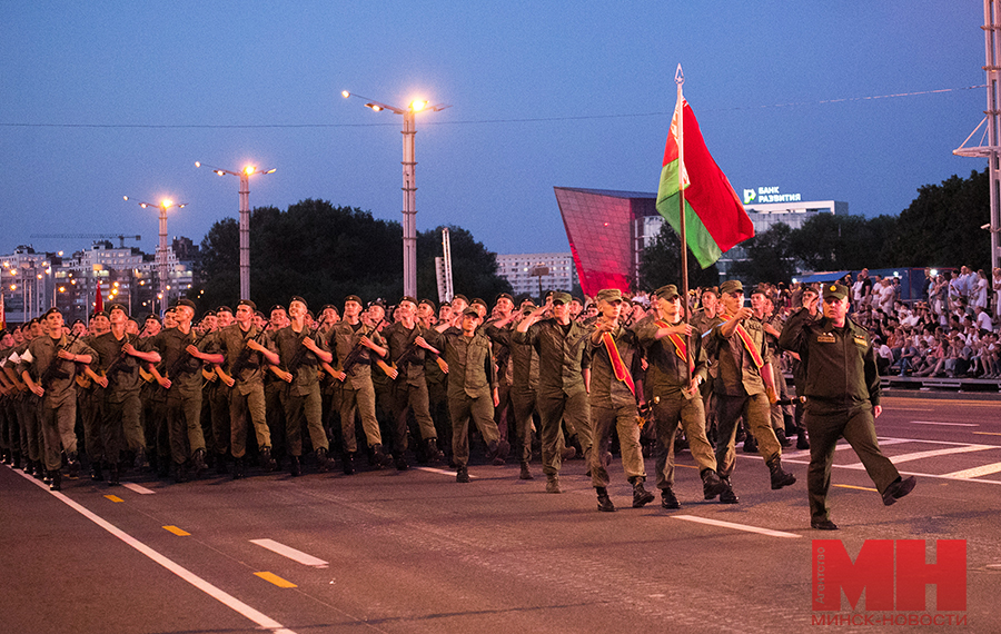 29 06 2024 politika generalnaya repeticziya parada miczevich 60 kopiya