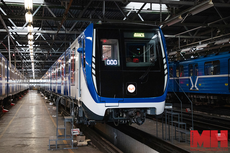 05 08 2024 transport novyj sostav metro malinovskaya 1 kopiya