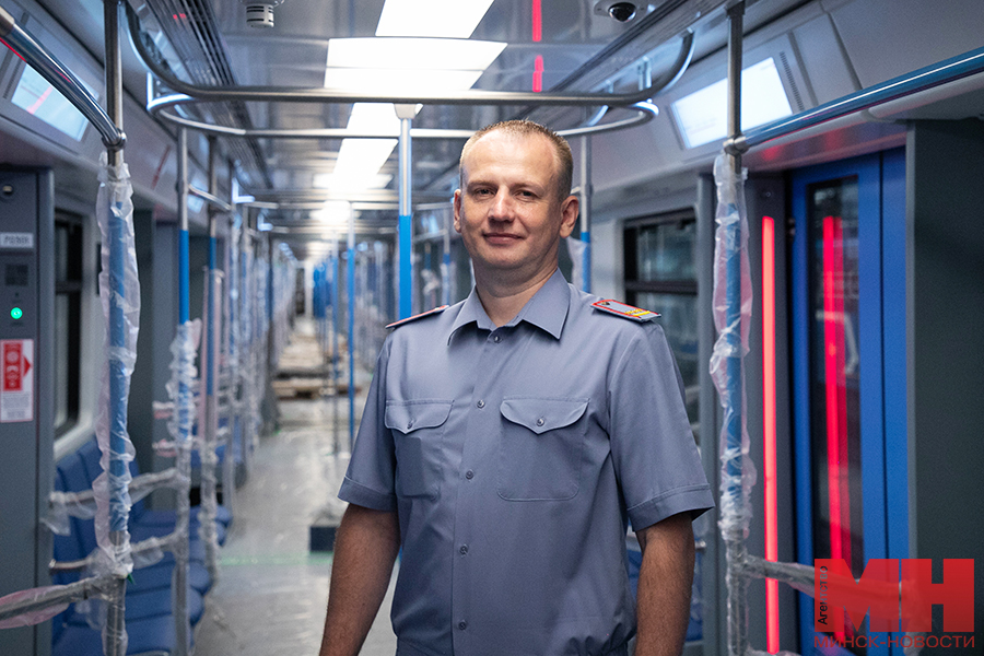05 08 2024 transport novyj sostav metro malinovskaya 23 kopiya