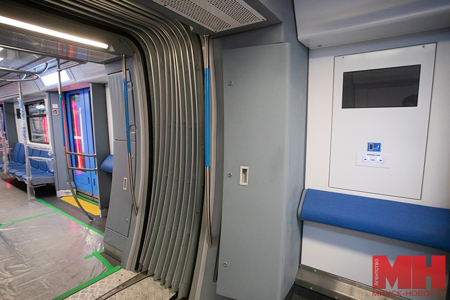 05 08 2024 transport novyj sostav metro malinovskaya 31 kopiya
