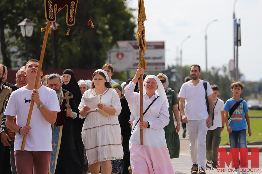 10 08 2024 religiya krestnyj hod odigiriya malinovskaya07 kopiya