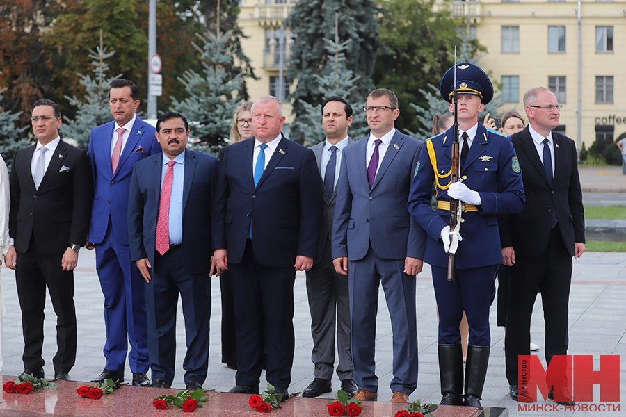 21 08 2024 politika vozlozhenie delegacziej pakistana malinovskaya24 kopiya