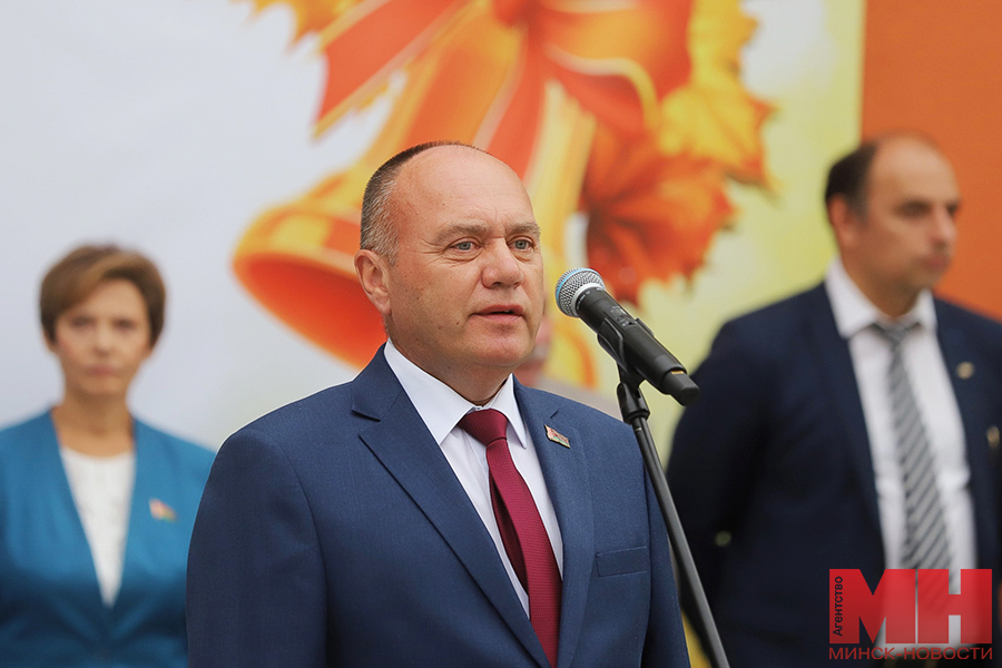 02 09 2024 obrazovanie den znanij ssh 53 malinovskaya10 kopiya