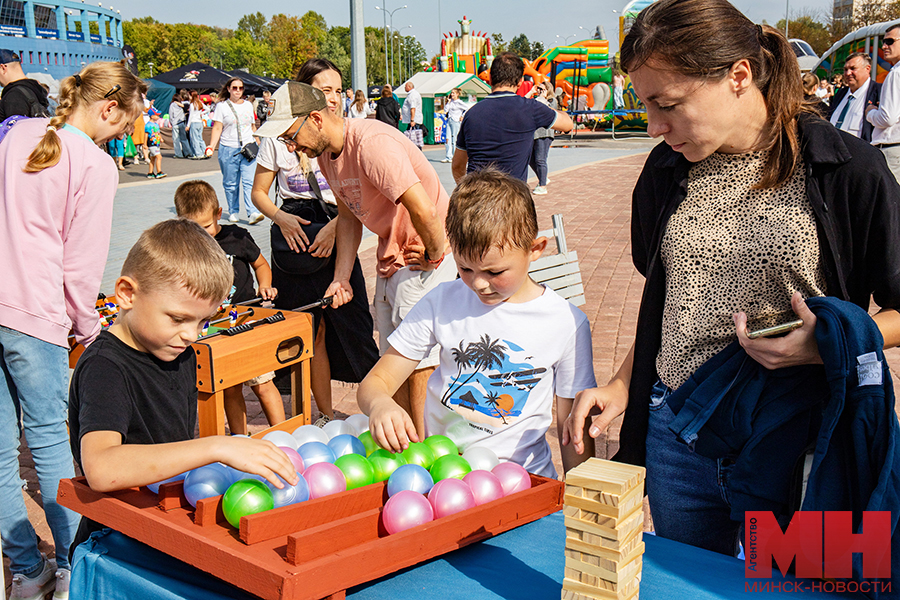 14 09 2024 prazdnik den goroda zavodskoj rajon gorbash 21 kopiya