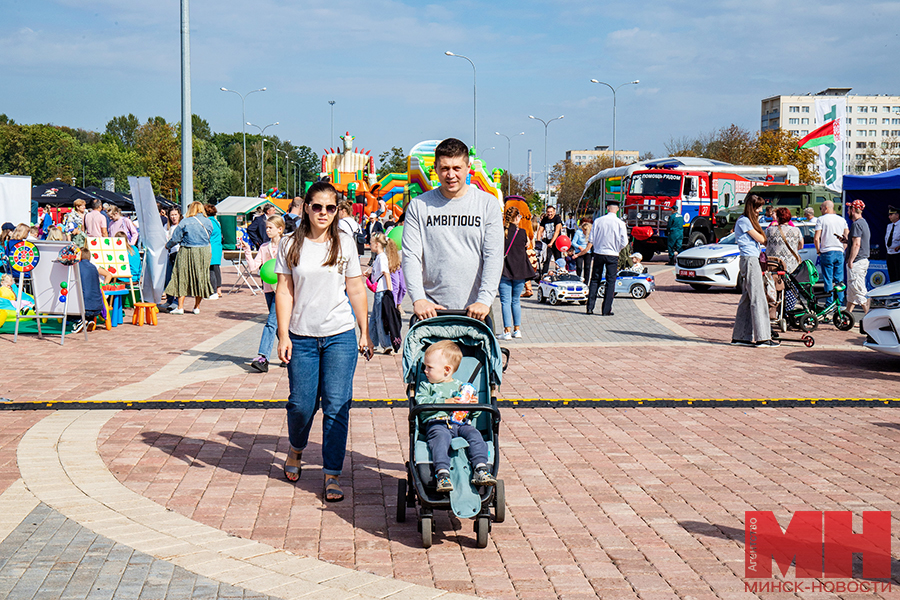 14 09 2024 prazdnik den goroda zavodskoj rajon gorbash 25 kopiya