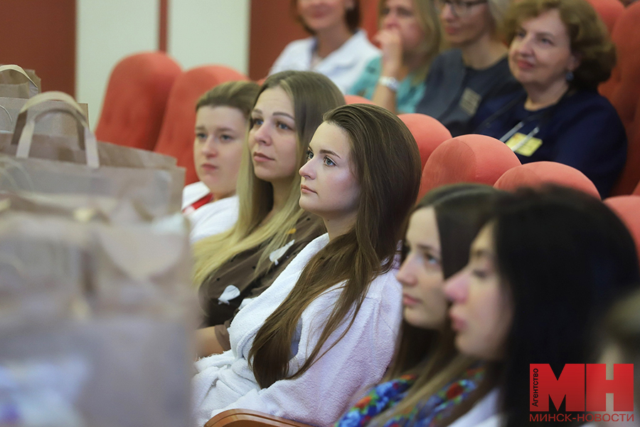 17 09 2024 mgik akcziya zdravstvuj minchanin roddom 2 strigelskij malinovskaya14 kopiya