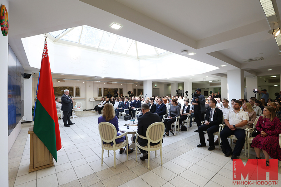 politika den informirovaniya lukashov 38 kopiya
