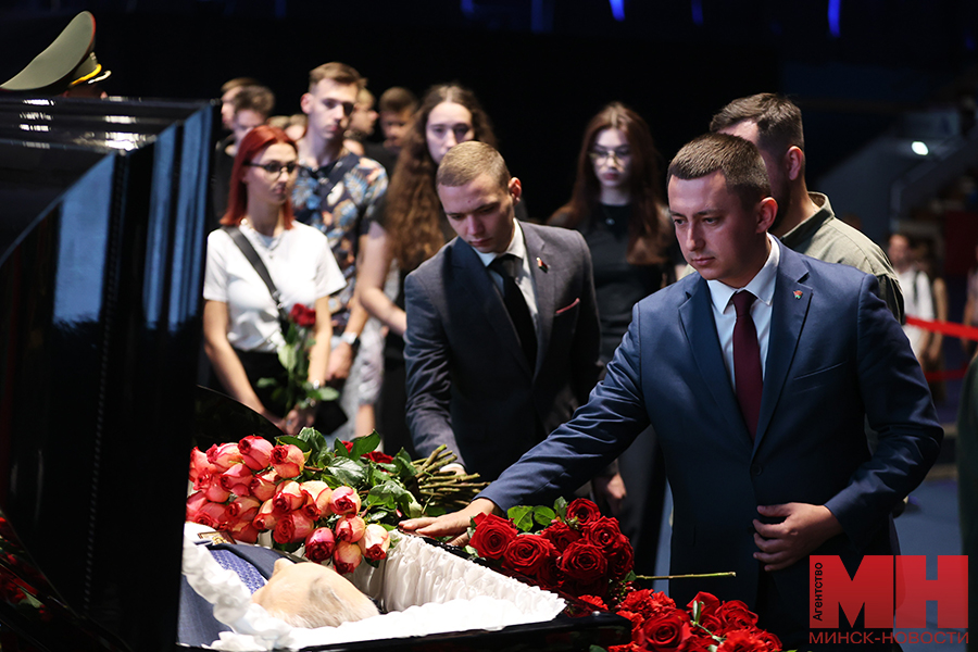 raznoe czeremoniya proshhaniya s medvedem lukashov 67 kopiya