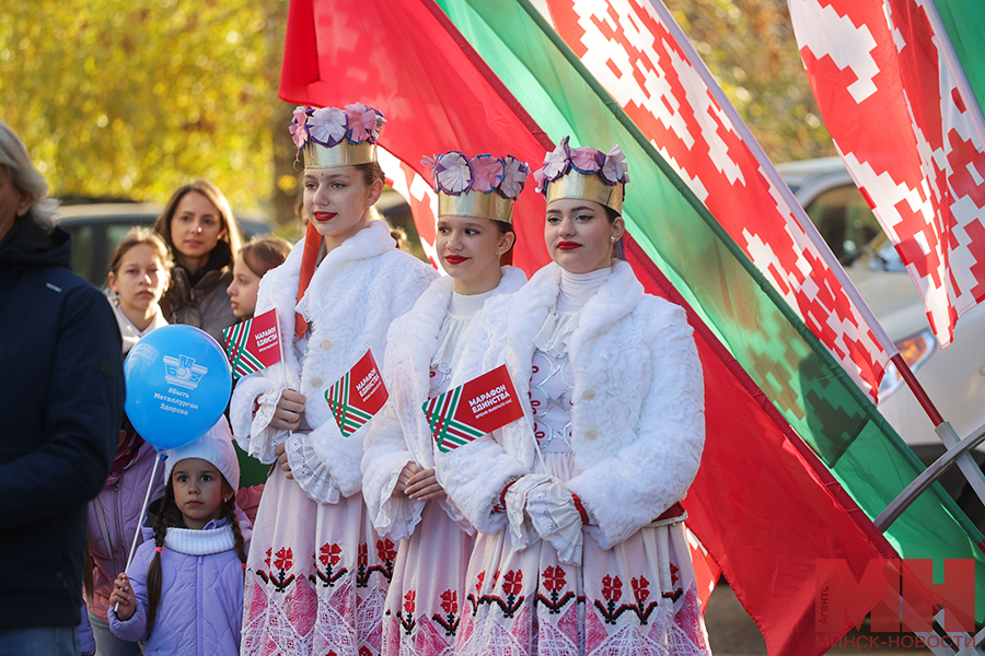 26 10 2024 politika mural marafon edinstva malinovskaya19 kopiya