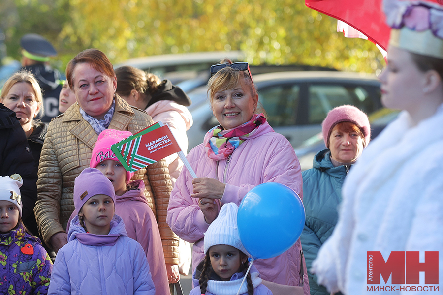 26 10 2024 politika mural marafon edinstva malinovskaya25 kopiya