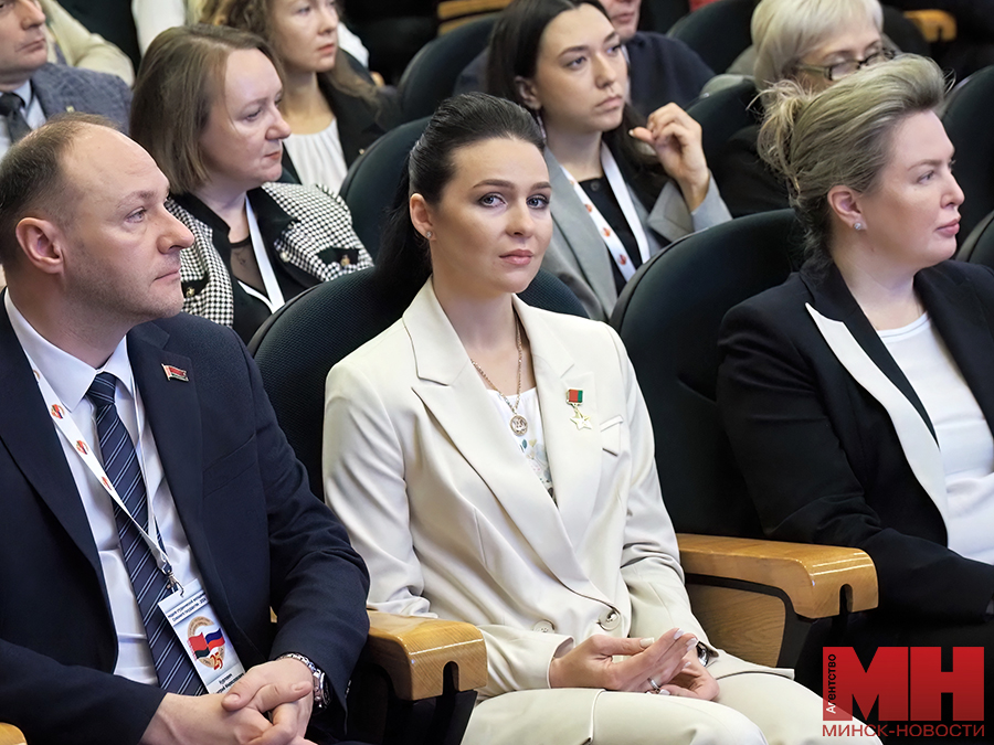 18 11 2024 obrazovanie nedelya studencheskoj molodezhi mozolevskij 32 kopiya