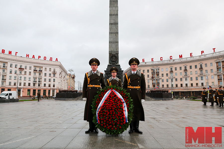 18 11 2024 politika vozlozhenie delegacziya smolensk malinovskaya01 kopiya