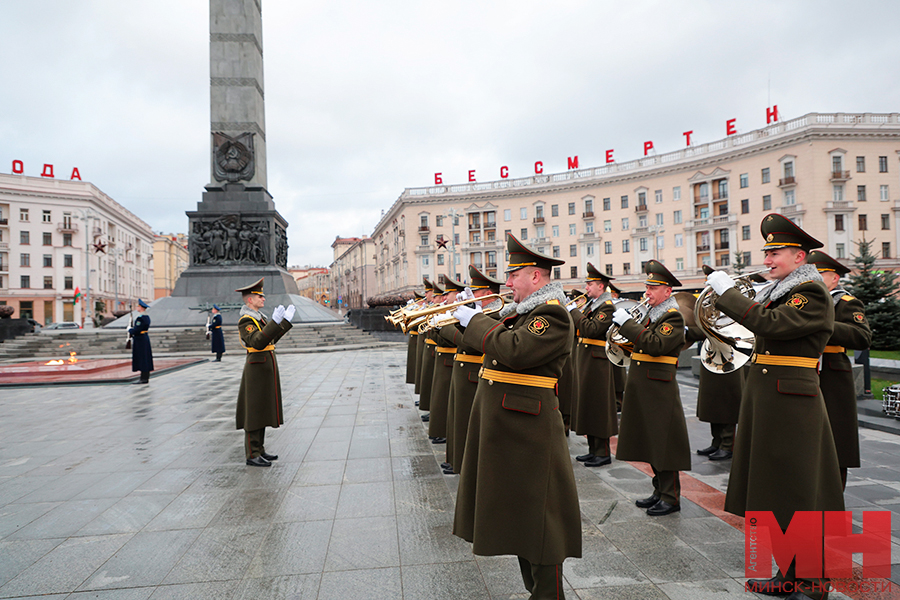 18 11 2024 politika vozlozhenie delegacziya smolensk malinovskaya05 kopiya