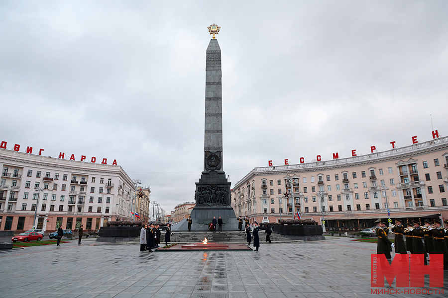 18 11 2024 politika vozlozhenie delegacziya smolensk malinovskaya22 kopiya