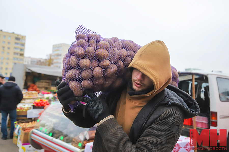 selo torgovlya yarmarka stolyarov 24 kopiya