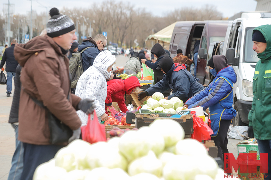 torgovlya ovoshhi frukty yarmarki stolyarov 2 kopiya