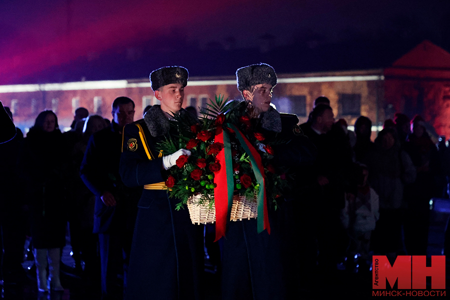 20 12 2024 politika akcziya ne budite usnuvshih soldat malinovskaya23 kopiya