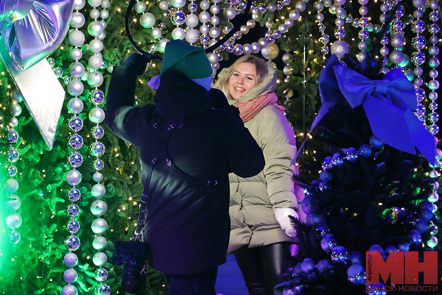 23 12 2024 torgovlya novogodnyaya yarmarka dinamo malinovskaya17 kopiya