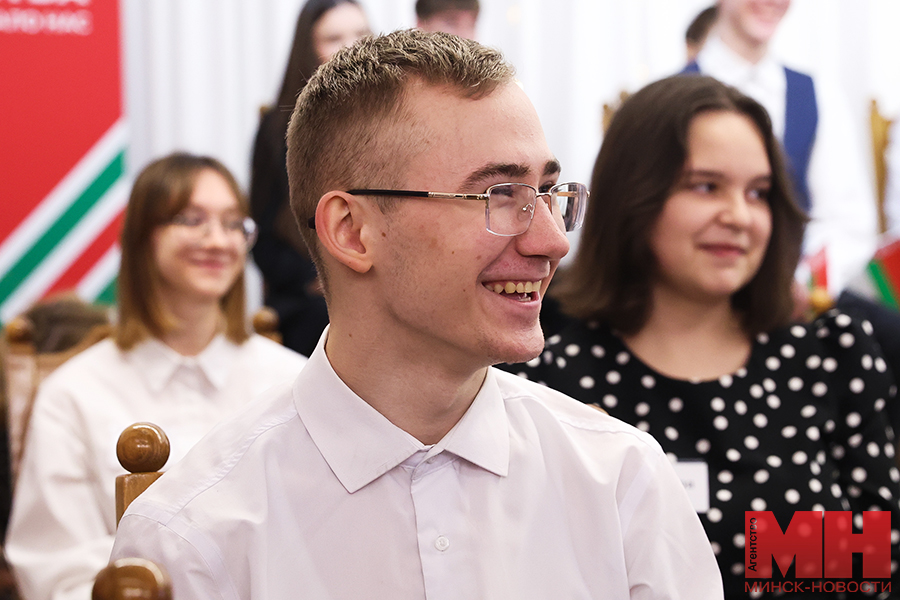 27 12 2024 politika marafon edinstva neskuchnaya nelekcziya miczevich 6 kopiya
