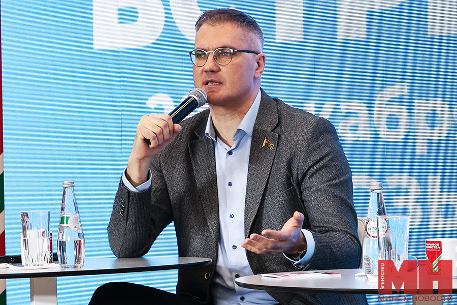 28 12 2024 politika marafon edinstva znakovaya vstrecha miczevich 3 kopiya