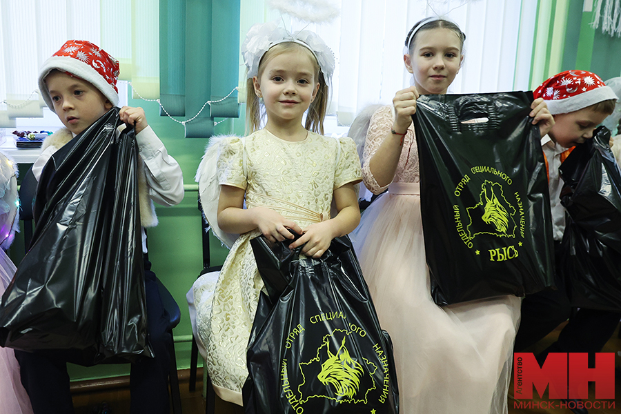 30 12 2024 prazdnik novogodnyaya programma dlya vospitannikov spcz miczevich 14 kopiya