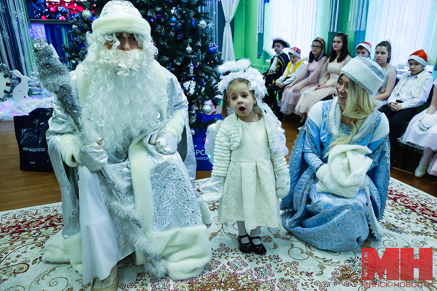30 12 2024 prazdnik novogodnyaya programma dlya vospitannikov spcz miczevich 8 kopiya