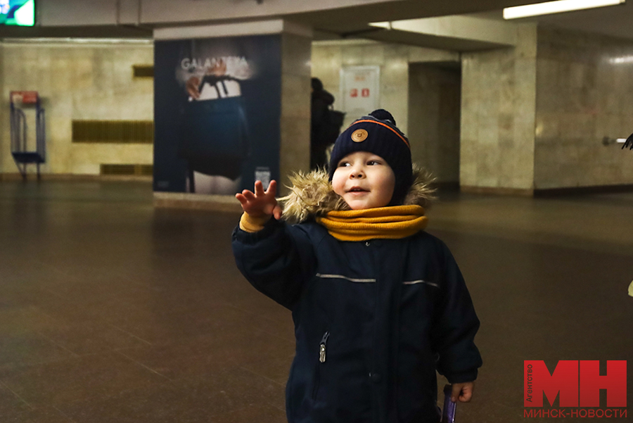 prazdnik pozdravleniya metropoliten stolyarov 09 kopiya