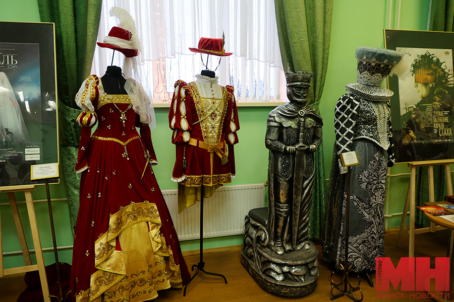 2025 01 10 kultura vystavka bolshogo teatra malinovskaya06 kopiya