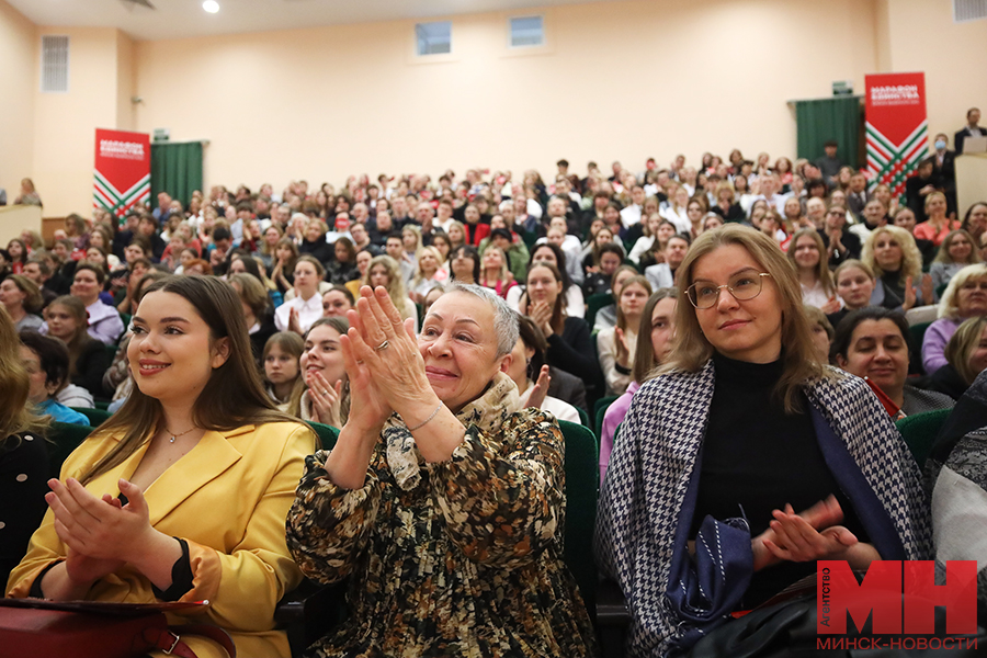 marafon edinstva master klass solistov i muzykantov bolshogo stolyarov 27 kopiya