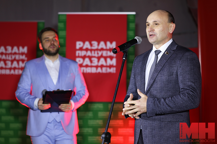 razam praczuem razam spyavaem lukashov 06 kopiya