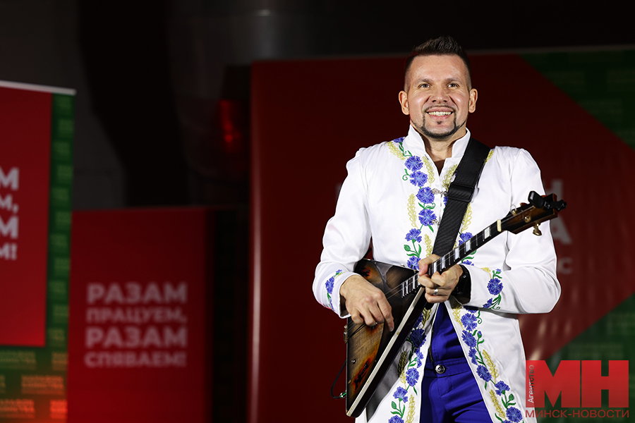razam praczuem razam spyavaem lukashov 08 kopiya