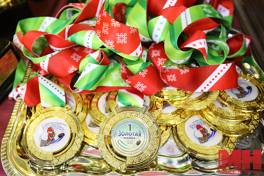 sport hokkej sorevnovaniya stolyarov 12 kopiya