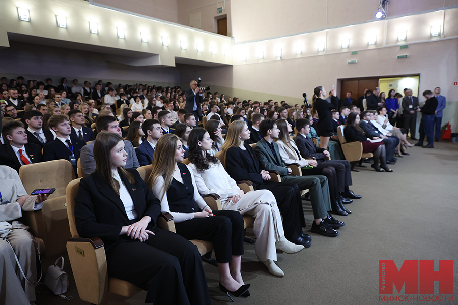 2025 04 02 obrazovanie obrazovatelnyj forum nesluchajnye vstrechi ivanecz malinovskaya30 kopiya