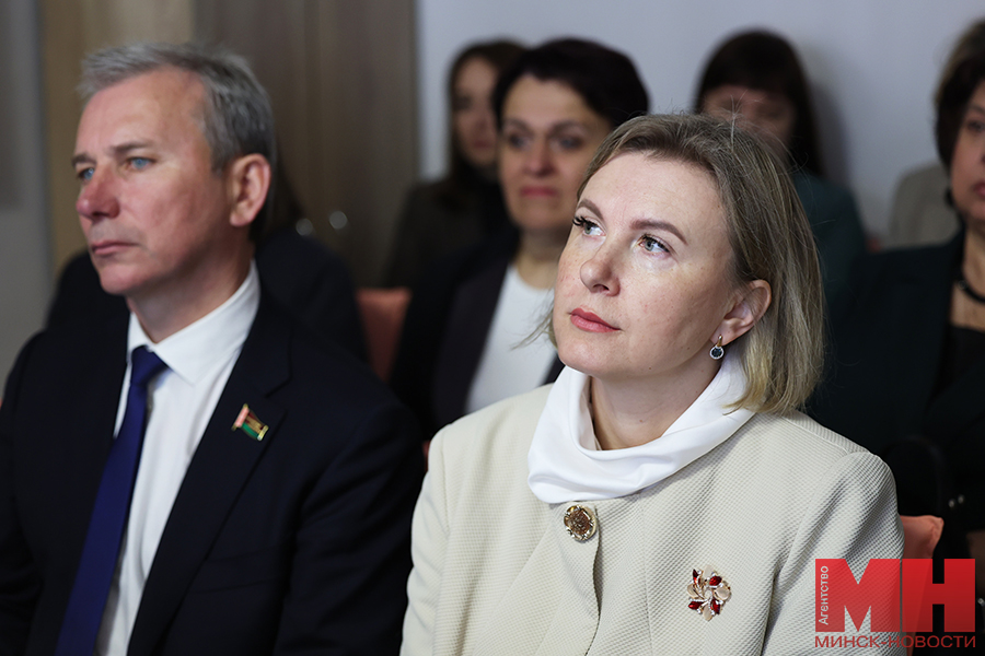 2025 04 24 politika vyezdnoe zasedanie tos lukashov 11 kopiya