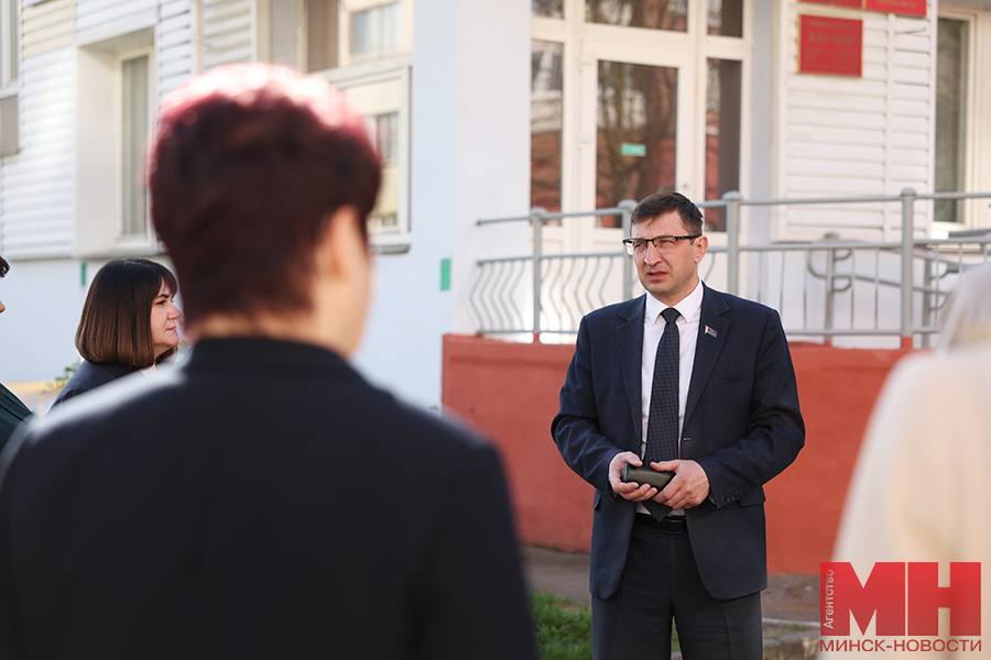 2025 04 24 politika vyezdnoe zasedanie tos lukashov 2 kopiya