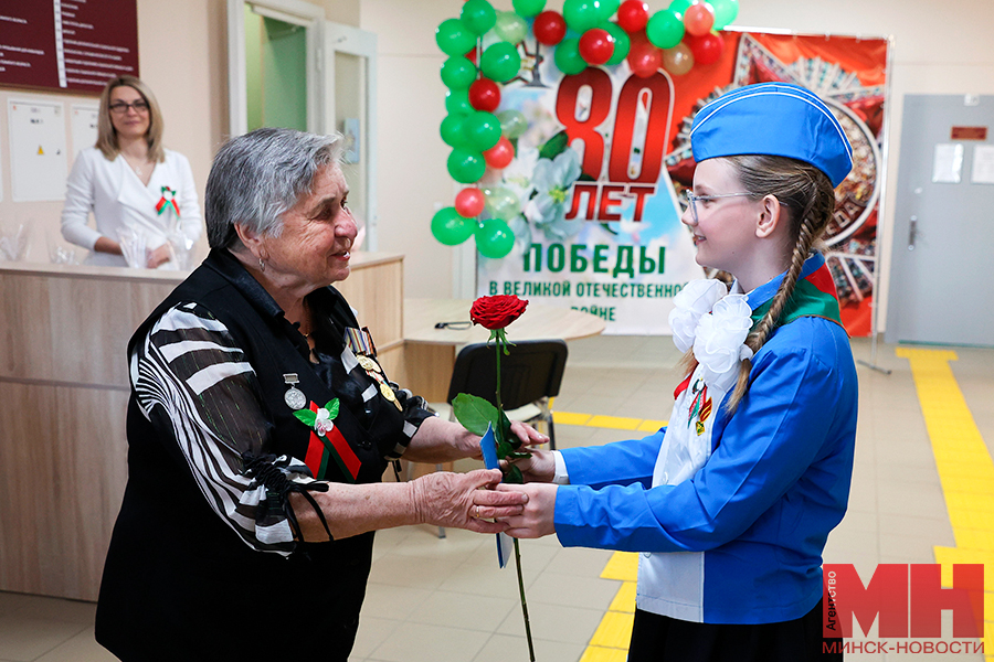2025 05 02 soczialka pozdravlenie veteranov vov karanik malinovskaya03 kopiya