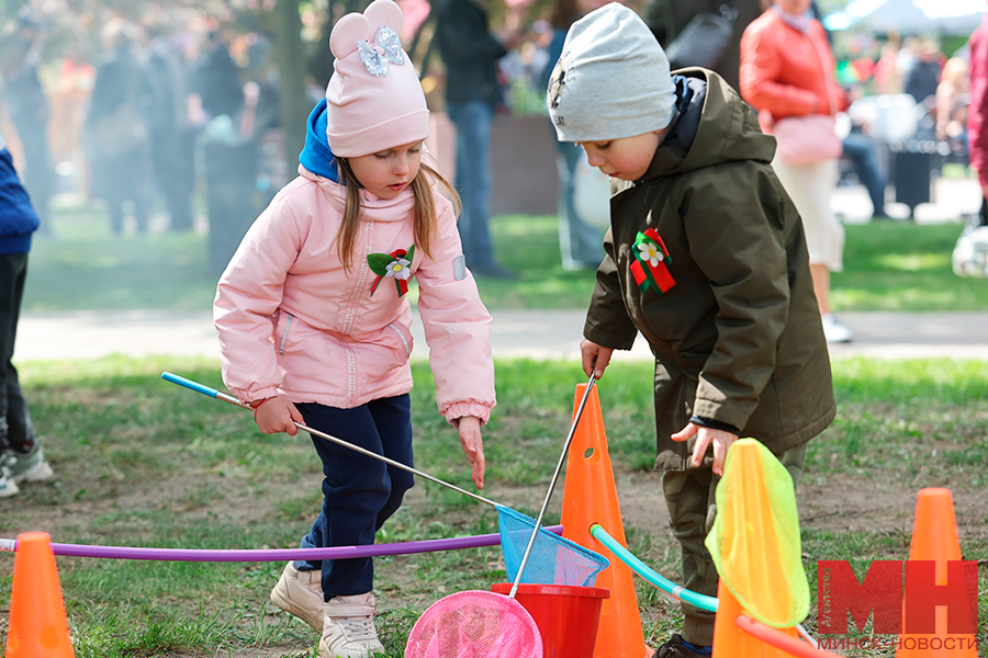 2025 05 09 prazdniki den pobedy skver mulyavina malinovskaya24 kopiya