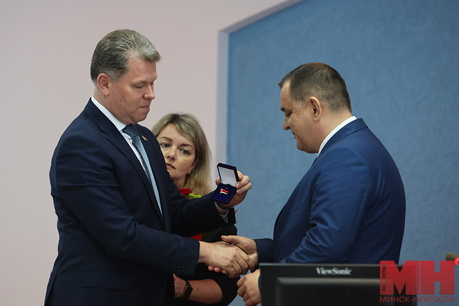 2025 05 28 proizvodstvo predstavlenie direktora keramin malinovskaya13 kopiya