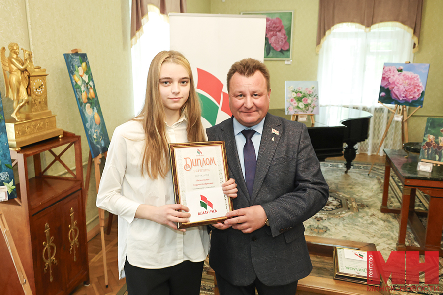kultura literatura nagrazhdenie stolyarov 27 kopiya