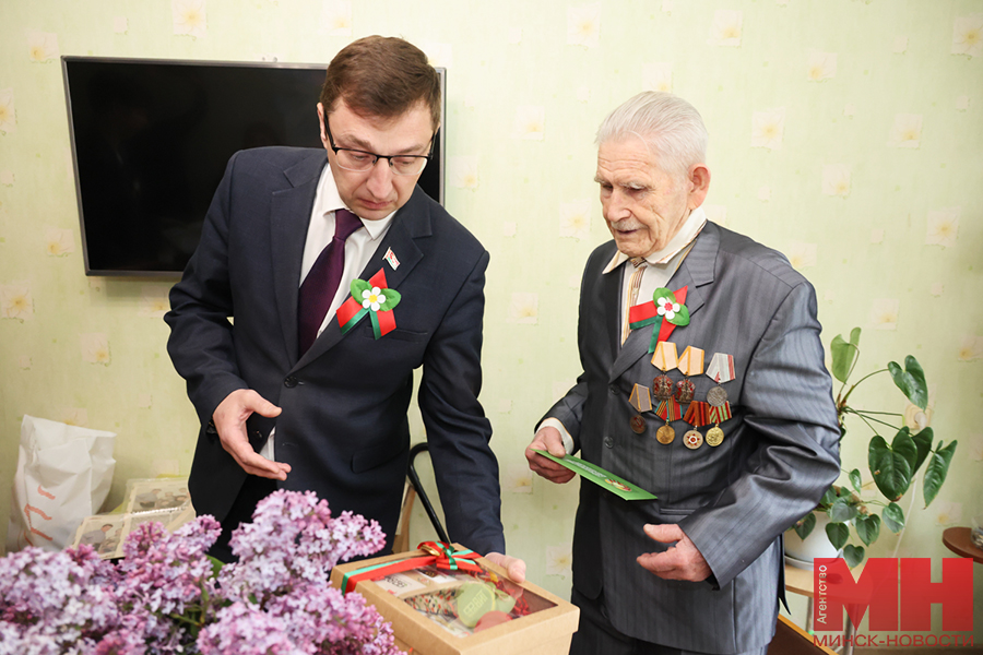 mgik vov pozdravlenie veterana czuranom stolyarov 02 kopiya