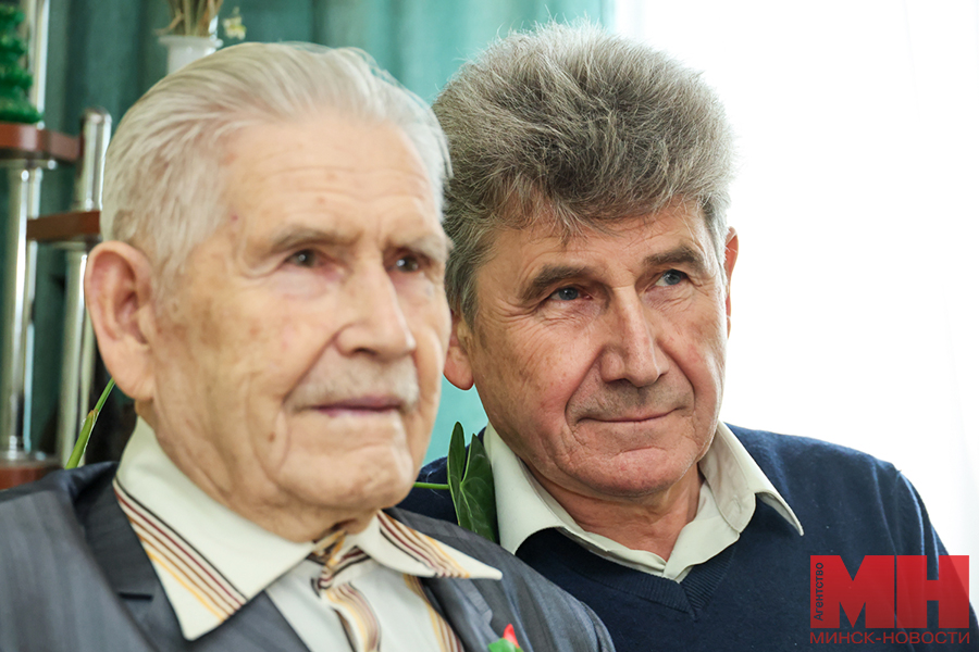 mgik vov pozdravlenie veterana czuranom stolyarov 08 kopiya