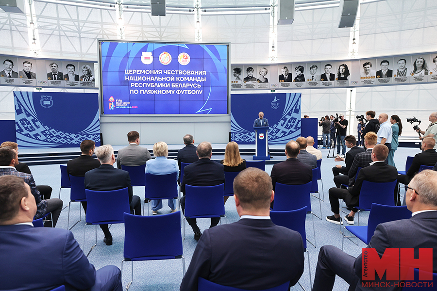 2025 06 25 sport chestvovanie komandy po plyazhnomu futbolu malinovskaya10 kopiya