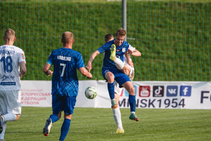 dinamo mn naftan