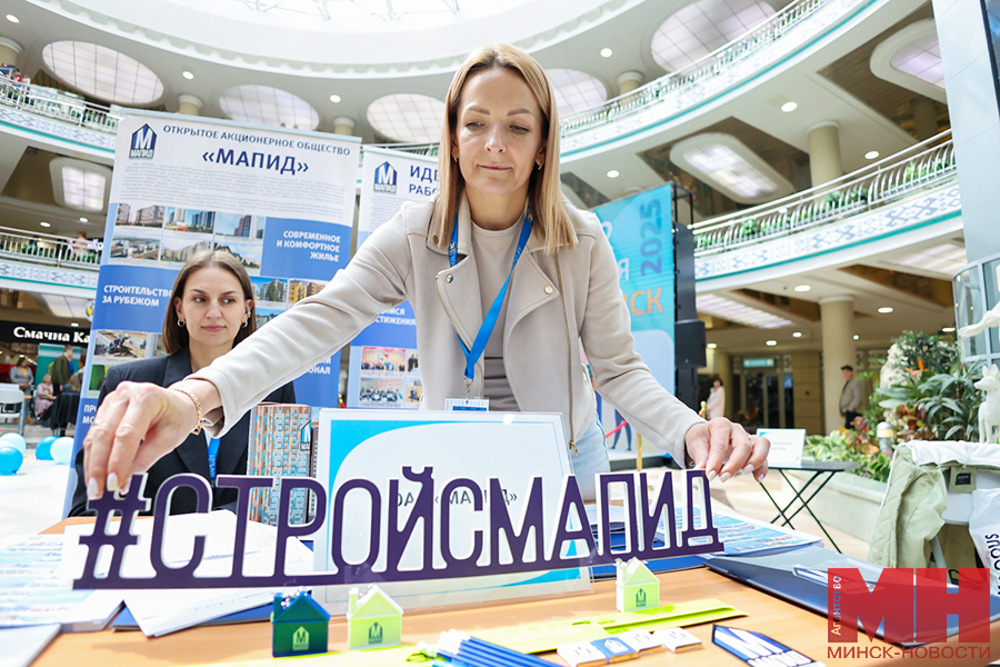 Более 10 тыс. вакансий предложили на ярмарке в ТЦ «Столица» 7 raznoe trudoustrojstvo yarmarka vakansij stolyarov 32 kopiya